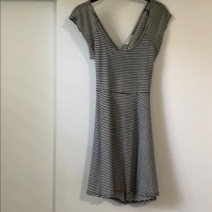 T shirt stripped dress